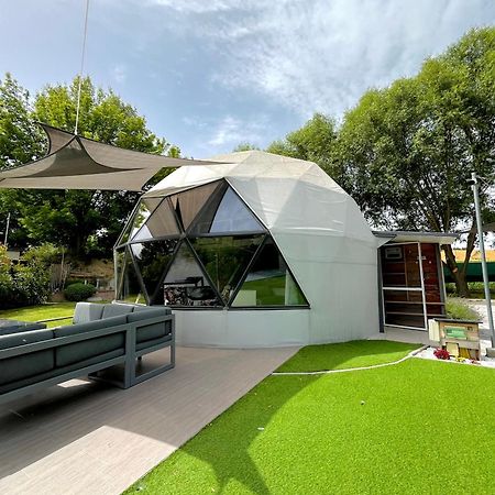 Domeglamping At Fishinglake Ságvár Zewnętrze zdjęcie
