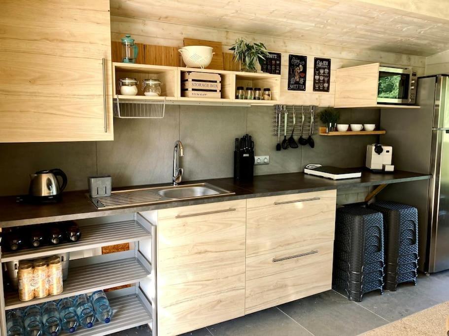 Domeglamping At Fishinglake Ságvár Zewnętrze zdjęcie