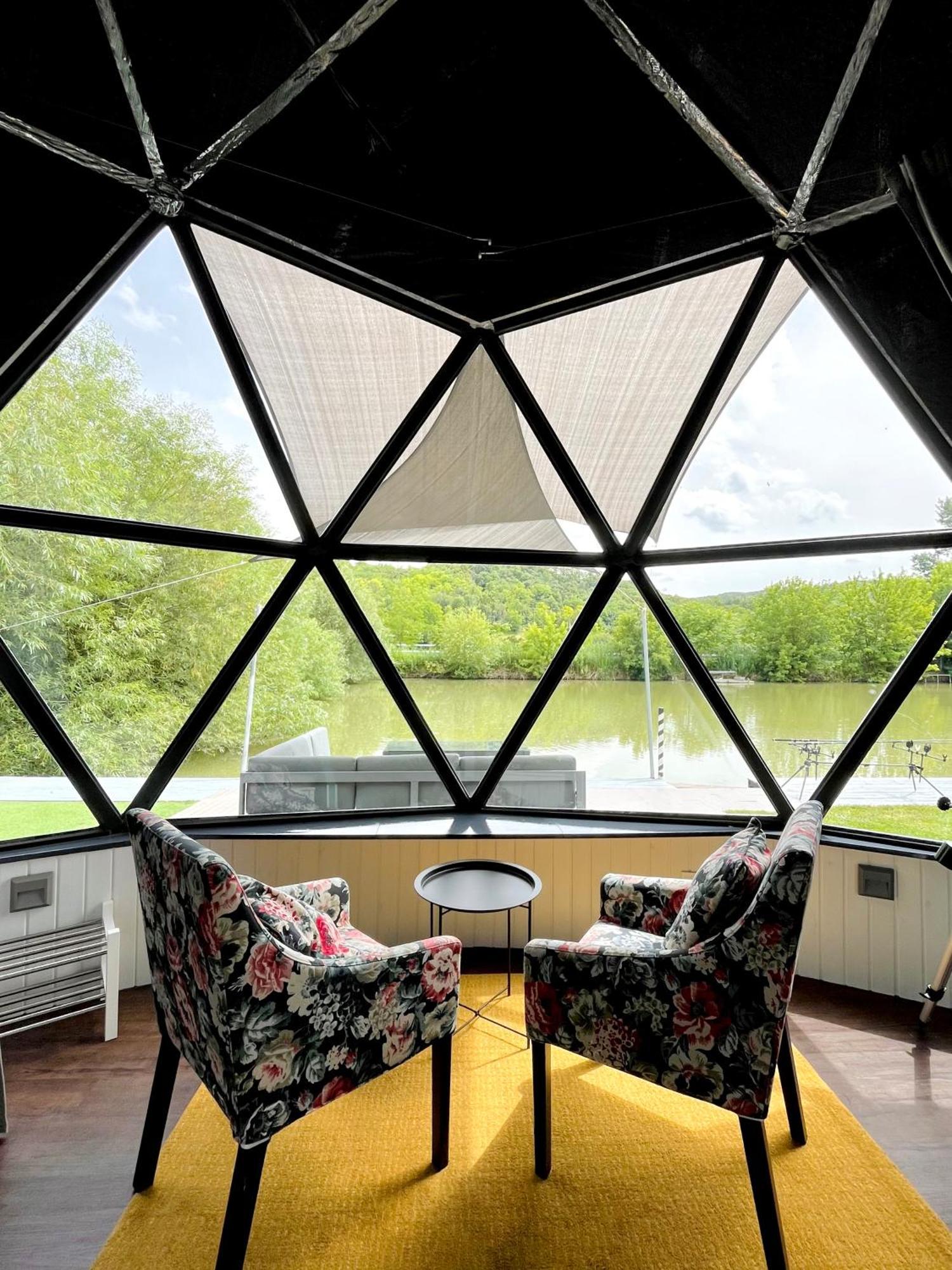 Domeglamping At Fishinglake Ságvár Zewnętrze zdjęcie