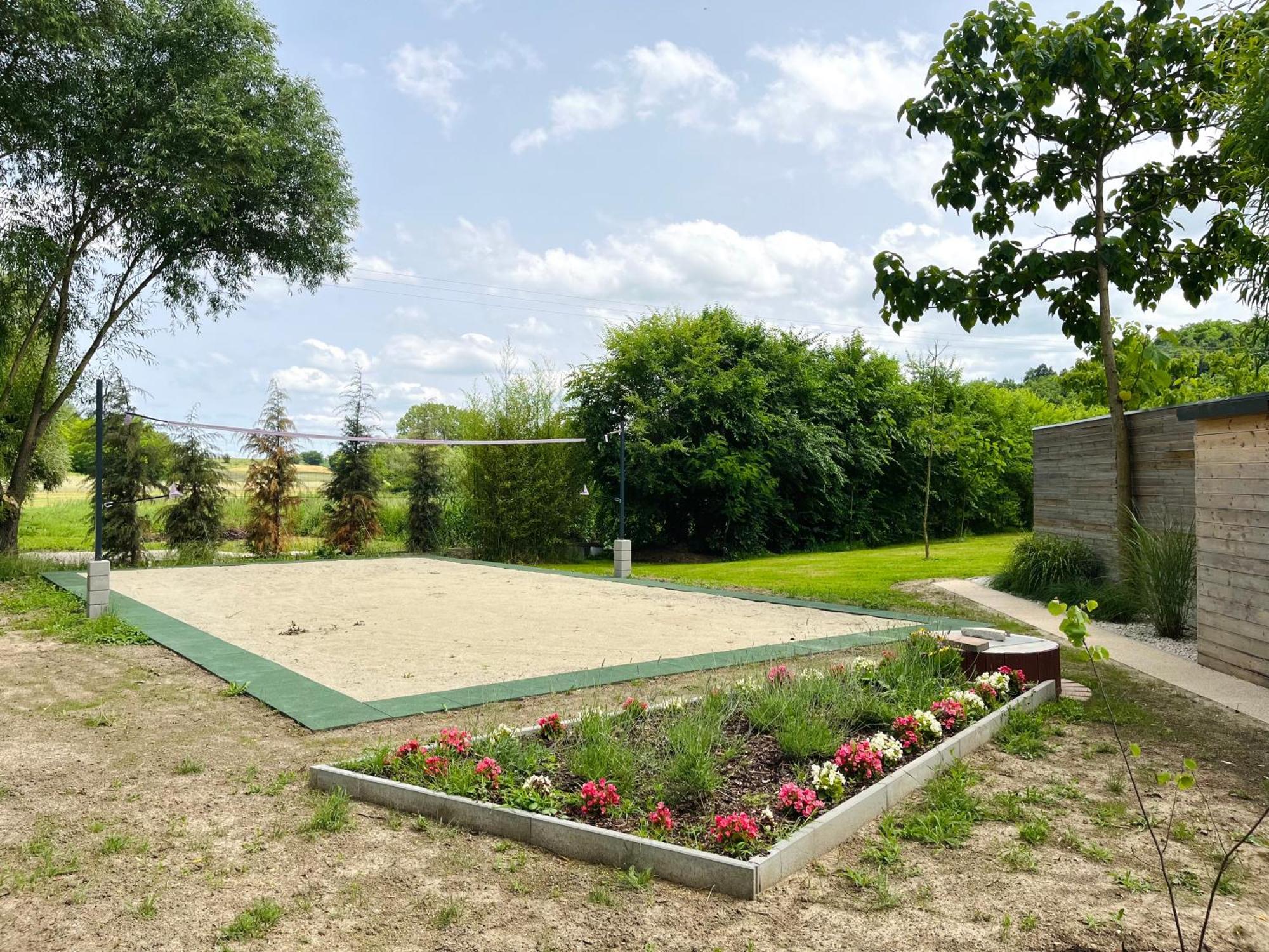 Domeglamping At Fishinglake Ságvár Zewnętrze zdjęcie